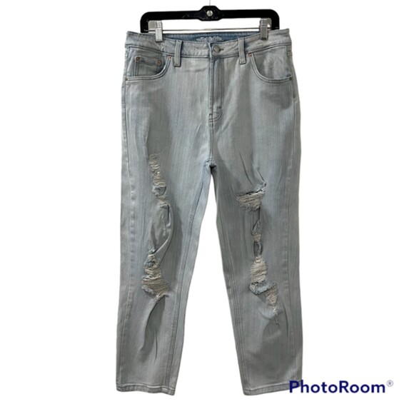 Wild Fable Womens Blue Light Washed High Rise Distressed Mom Jeans Size 12 - Picture 1 of 12